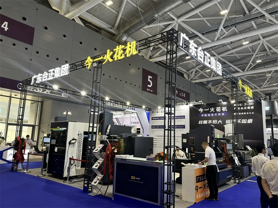 “今一”數(shù)控機床品牌定位案例<br>問鼎世界，大國崛起！大型工業(yè)設備的品牌之路